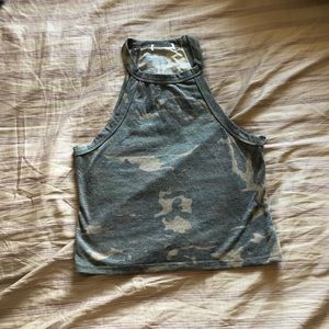Camouflage crop top